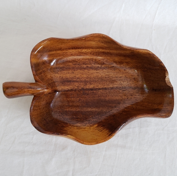 Woodcraft of Hawaii Monkey Pod Distressed Leaf Bowl Handcarved Vintage - Picture 4 of 6